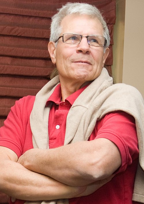 톰 홀랜드 (영화 감독)