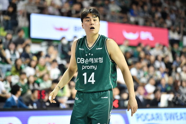 김훈 (농구 선수)